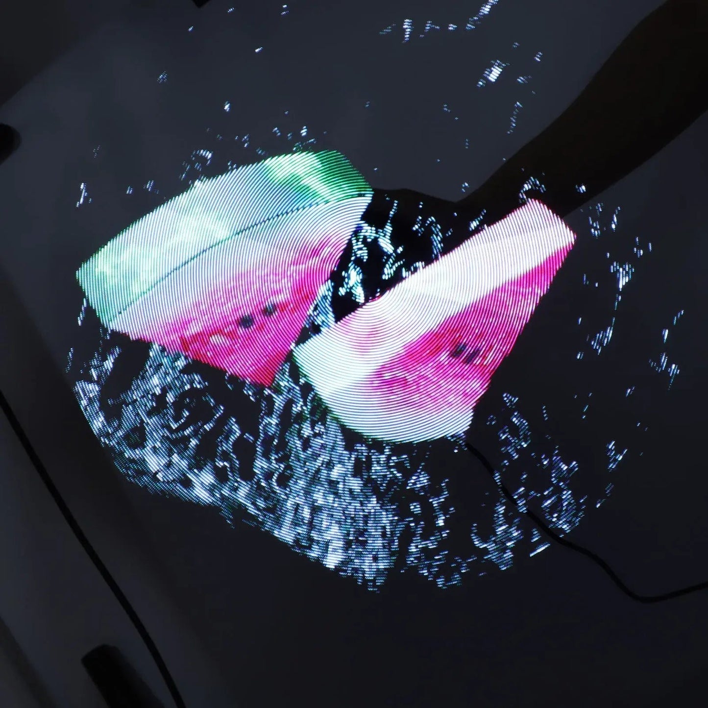 ElectricBits 3D hologram fan E - ink phone case Electronics usb retractable car charger